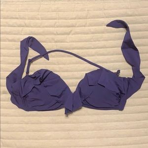 Navy bikini top w/ cute ruffle detail